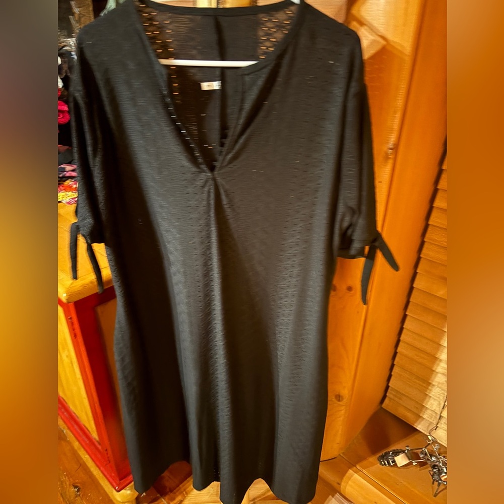 Lounge dress 5x but fits 3-4x